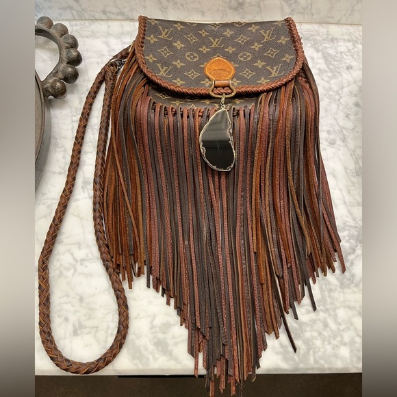 Louis Vuitton Vintage Boho Bags World Traveler Saint Cloud western front purse - Picture 1 of 13